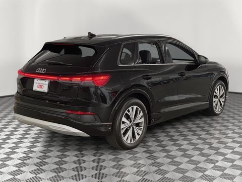 Certified 2023 Audi Q4 e-tron Premium Plus w/ Premium Plus RWD image 9