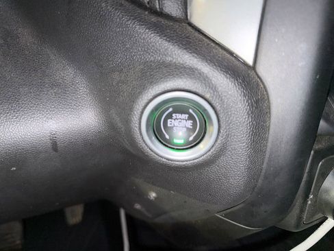 Used 2021 Chevrolet Silverado 1500 LT w/ Z71 Off-Road Package image 28