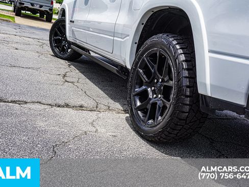 Used 2021 RAM 1500 Laramie AWD/4WD image 10
