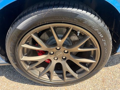 Used 2016 Dodge Challenger SRT Hellcat RWD image 16