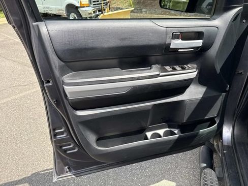 Used 2019 Toyota Tundra SR5 w/ TRD Off Road Package AWD/4WD image 13
