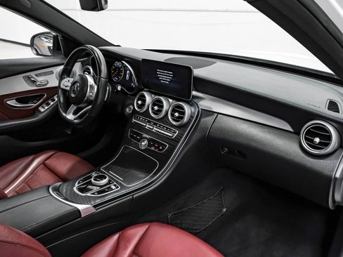 Used 2021 Mercedes-Benz C 300 Sedan image 17