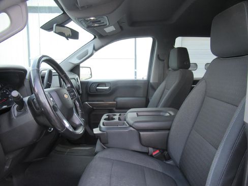 Used 2019 Chevrolet Silverado 1500 LT w/ All-Star Edition image 10