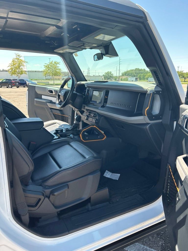 Used 2021 Ford Bronco Badlands w/ Sasquatch Package AWD/4WD image 28