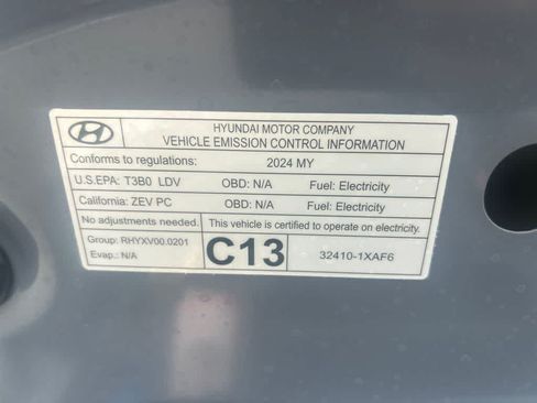Used 2024 Hyundai Ioniq 6 Limited RWD image 8