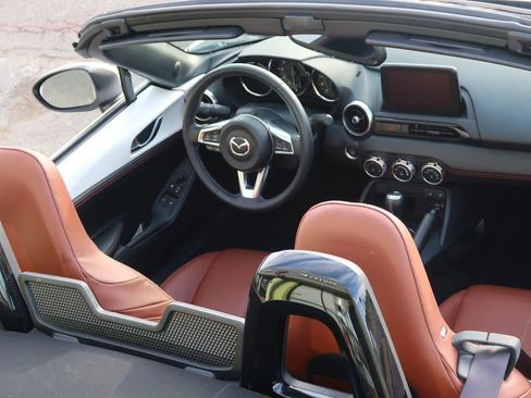 Used 2023 MAZDA MX-5 Miata Grand Touring image 34