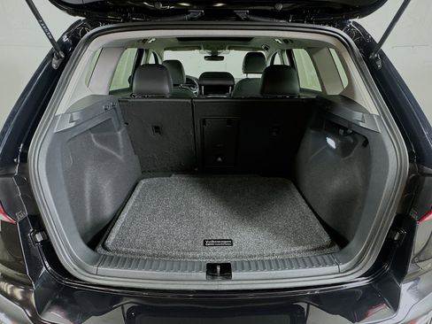 Used 2024 Volkswagen Taos SEL image 26