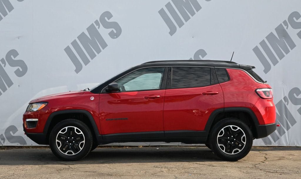 Used 2017 Jeep Compass Trailhawk w/ Leather Interior Group AWD/4WD image 8