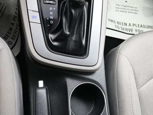 Used 2018 Hyundai Elantra SEL image 24