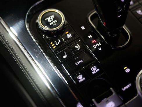 Used 2020 Bentley Continental GT AWD/4WD image 32