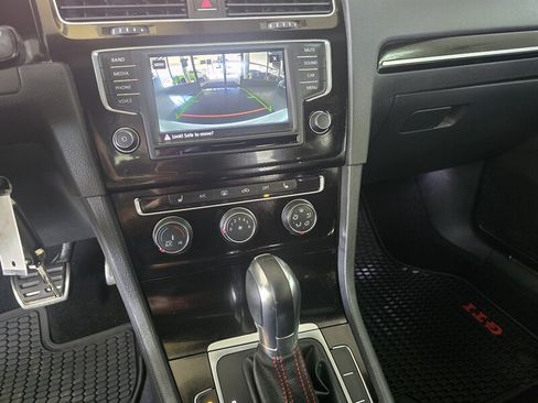 Used 2017 Volkswagen GTI S FWD image 23