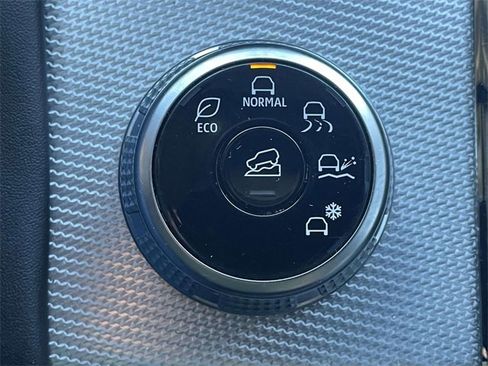 Used 2022 Mitsubishi Outlander SEL image 29