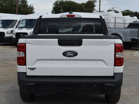 New 2025 Ford Maverick XLT w/ XLT Luxury Package image 5