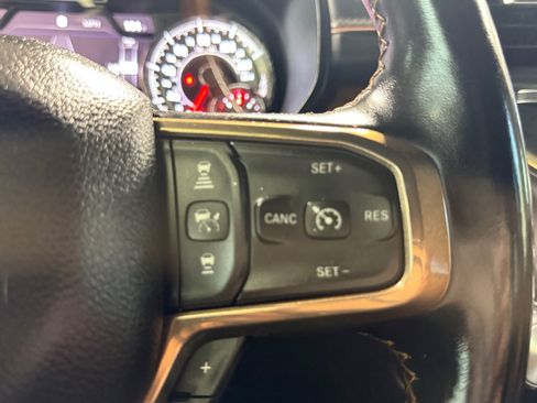 Used 2021 RAM 1500 Limited AWD/4WD image 19