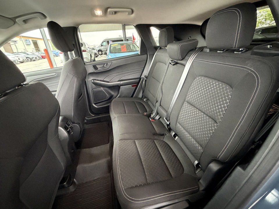 Used 2024 Ford Escape Active AWD/4WD image 21
