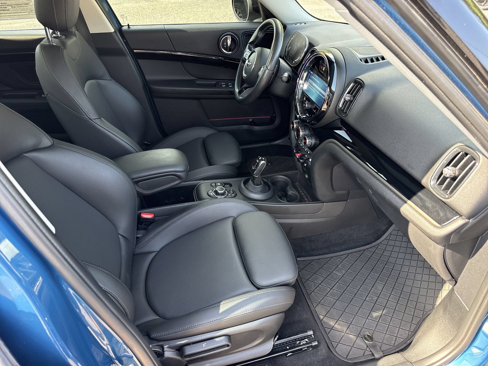 Used 2024 MINI Cooper Countryman S FWD image 33