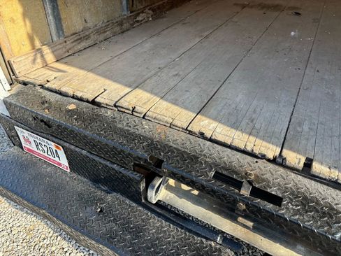 Used 2003 Ford E-350 and Econoline 350 Super Duty image 18