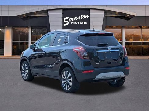 Used 2022 Buick Encore Preferred AWD/4WD image 3