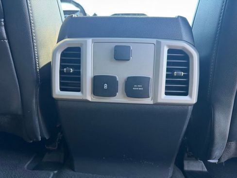 Used 2022 Ford F250 Lariat w/ Tremor Off-Road Package AWD/4WD image 30