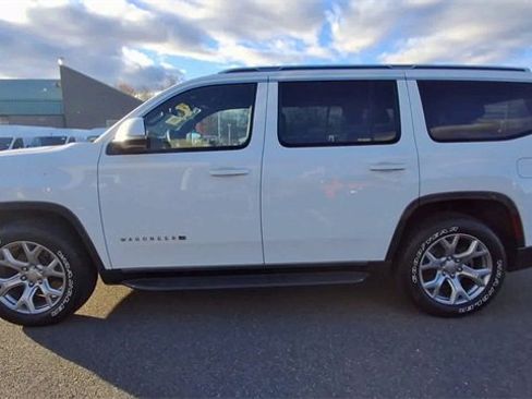Used 2022 Jeep Wagoneer Series II image 5