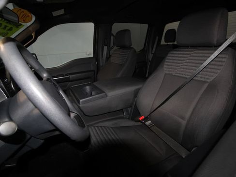 Used 2022 Ford F150 XL w/ STX Appearance Package AWD/4WD image 4