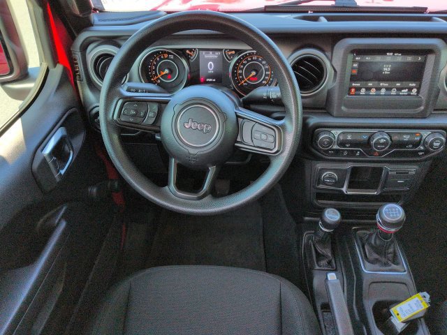 Used 2023 Jeep Gladiator Sport w/ Trailer Tow Package AWD/4WD image 16