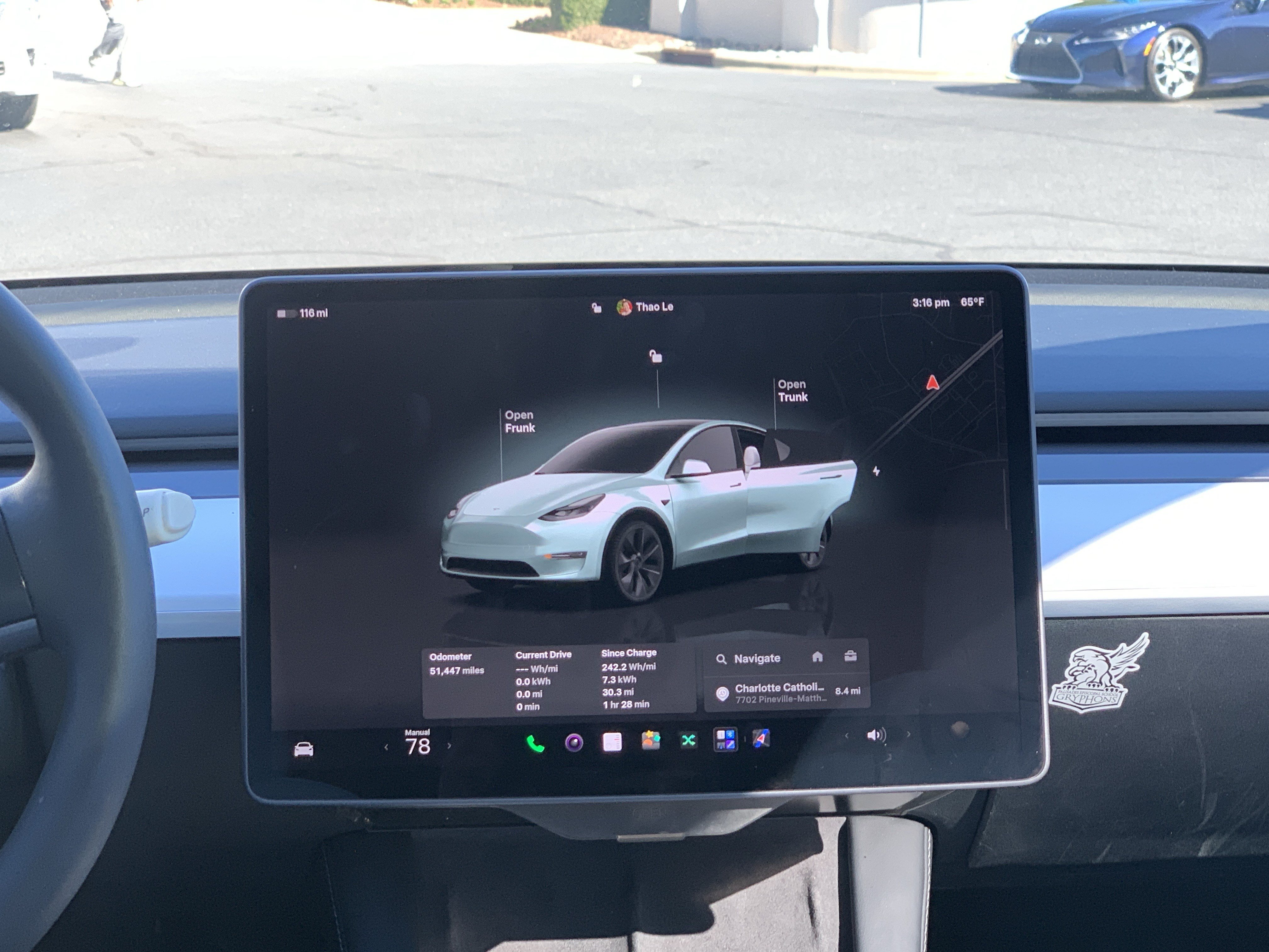 Used 2024 Tesla Model Y Long Range AWD/4WD image 29