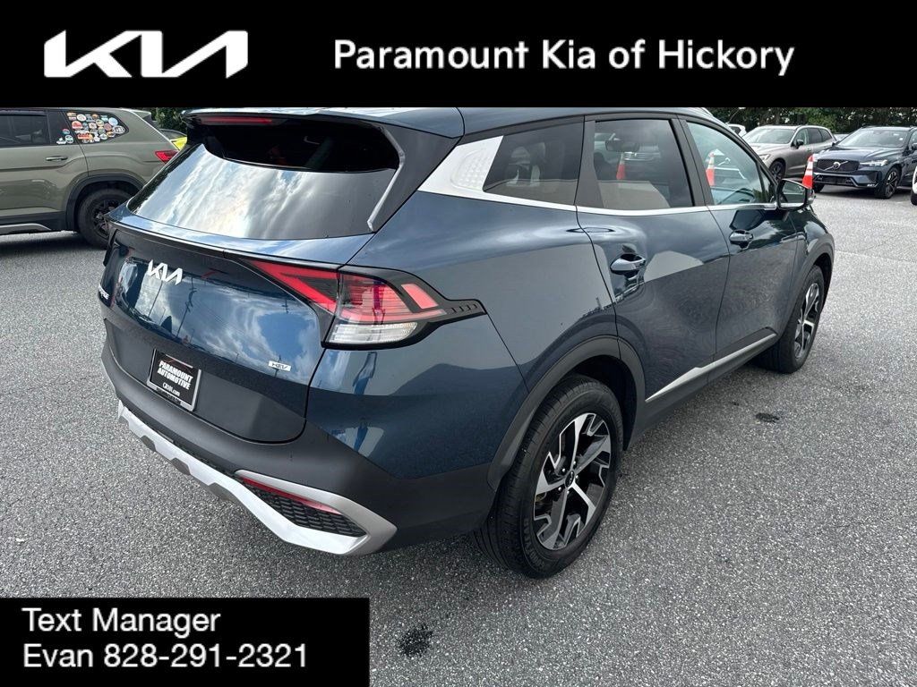 Used 2023 Kia Sportage EX AWD/4WD image 7