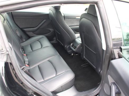 Used 2022 Tesla Model 3 Performance AWD/4WD image 12