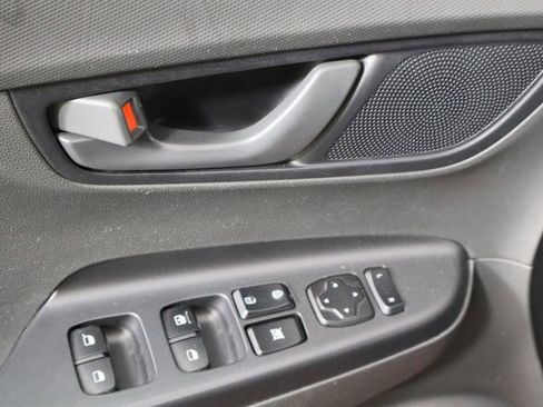 Used 2022 Hyundai Kona SEL w/ Cargo Package image 22