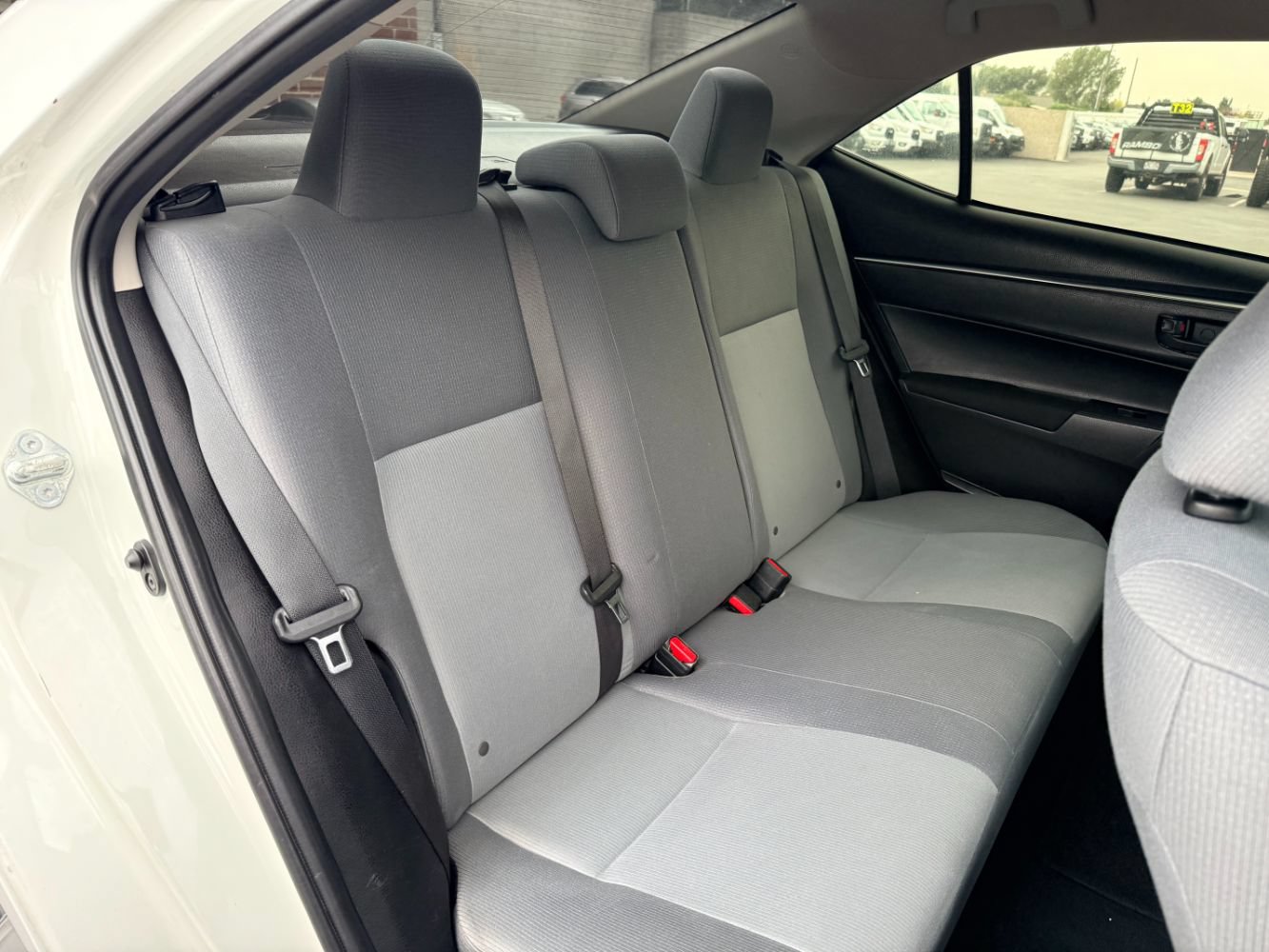 Used 2014 Toyota Corolla L FWD image 22