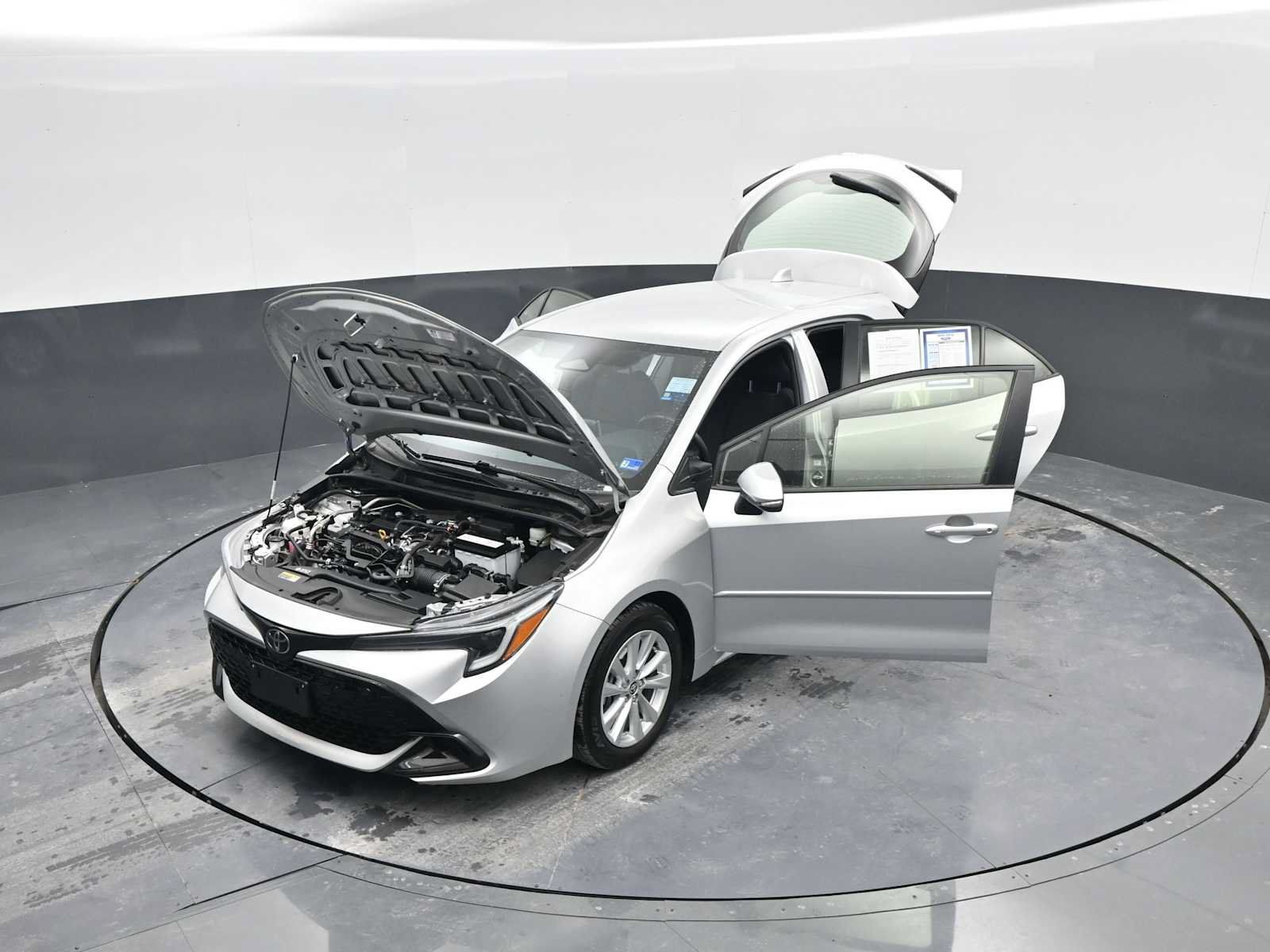Used 2024 Toyota Corolla SE FWD image 36