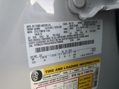 New 2025 Ford Expedition Tremor image 28