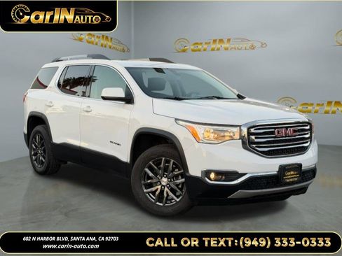 Used 2018 GMC Acadia SLT image 3