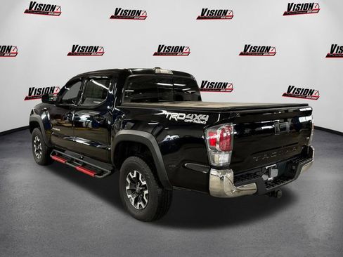 Used 2022 Toyota Tacoma TRD Off-Road image 7