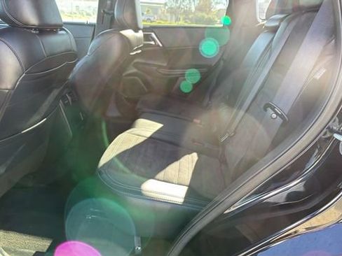 Used 2024 Mitsubishi Outlander SE image 10