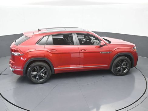 Used 2021 Volkswagen Atlas Cross Sport SE w/ Panoramic Sunroof Package FWD image 51
