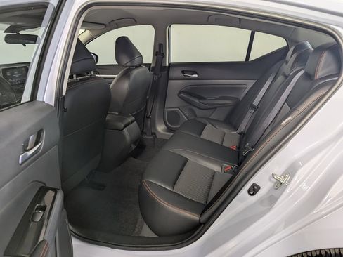 Used 2025 Nissan Altima 2.5 SR FWD image 23