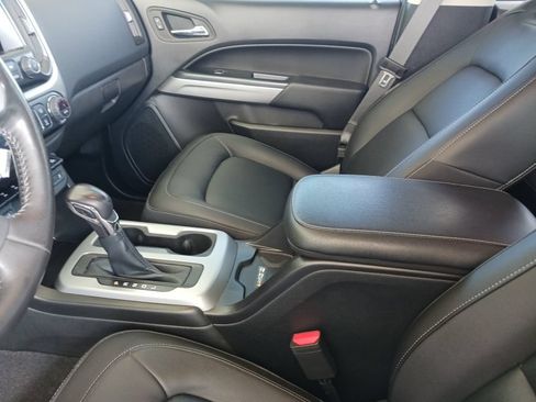 Used 2022 Chevrolet Colorado ZR2 AWD/4WD image 11