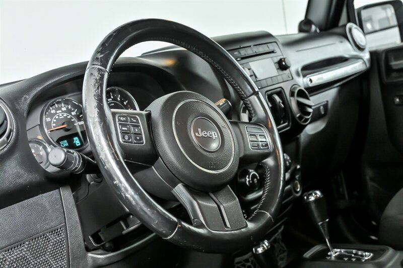 Used 2014 Jeep Wrangler Unlimited Sport w/ Quick Order Package 24S AWD/4WD image 18