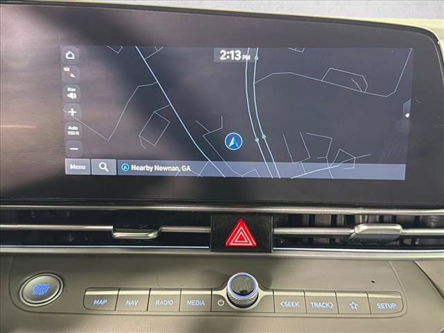 Used 2024 Hyundai Elantra SEL FWD image 29