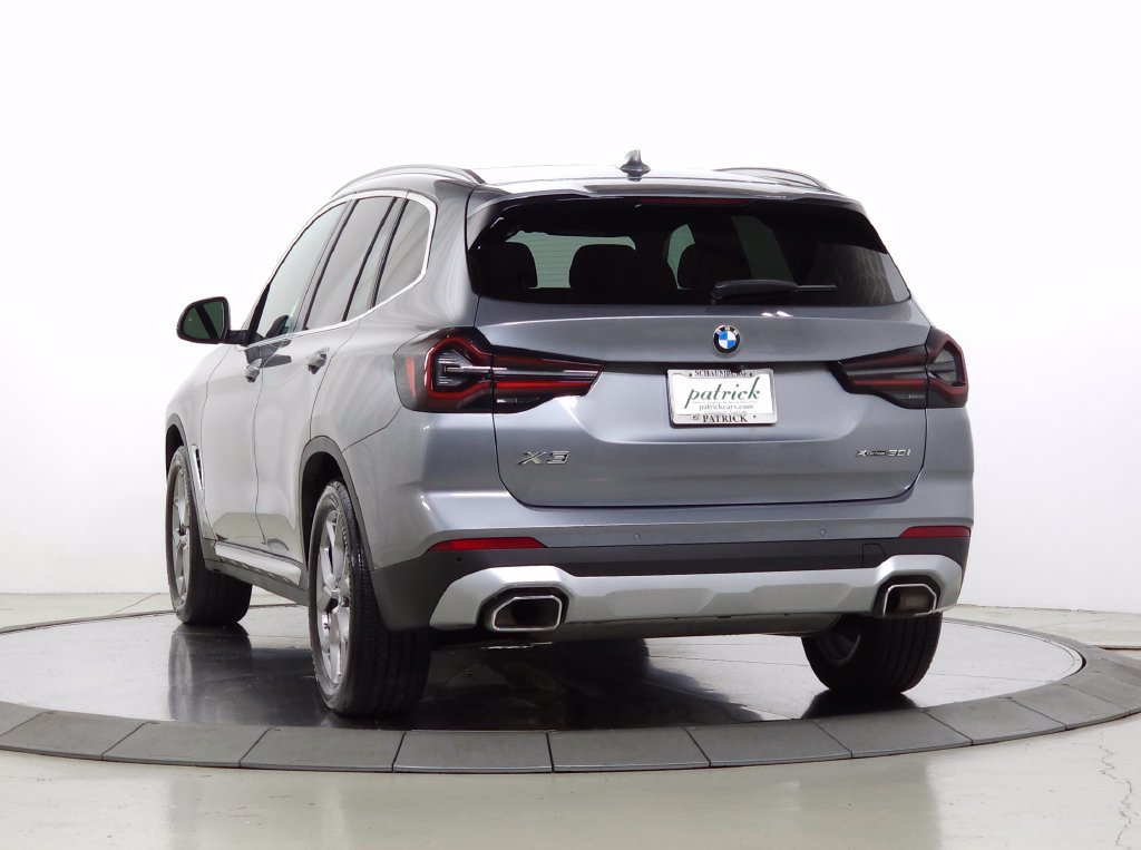 Used 2024 BMW X3 xDrive30i w/ Convenience Package AWD/4WD image 5