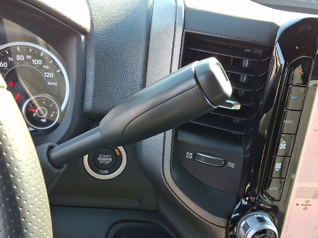 New 2026 RAM 2500 Tradesman AWD/4WD image 16