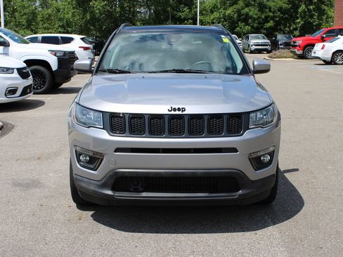 Used 2021 Jeep Compass Latitude w/ Sun and Sound Group AWD/4WD image 5