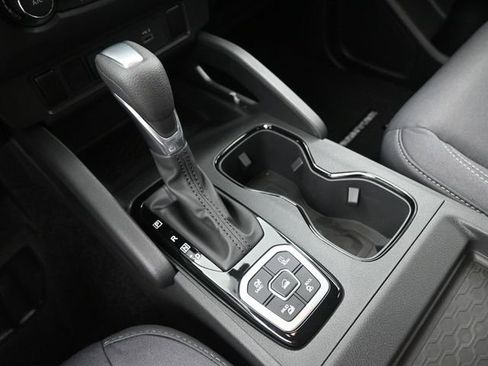 New 2026 Nissan Frontier SV image 31