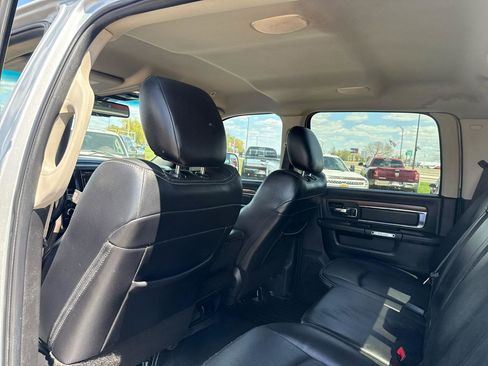 Used 2018 RAM 2500 Laramie AWD/4WD image 25