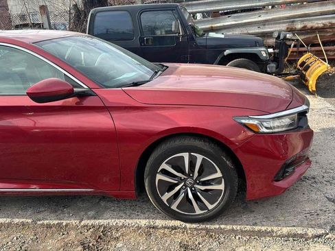 Used 2021 Honda Accord EX image 9