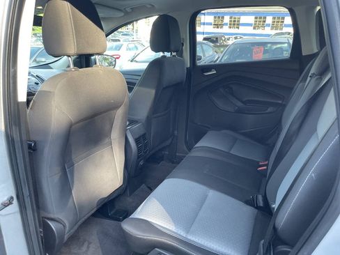 Used 2017 Ford Escape SE AWD/4WD image 17