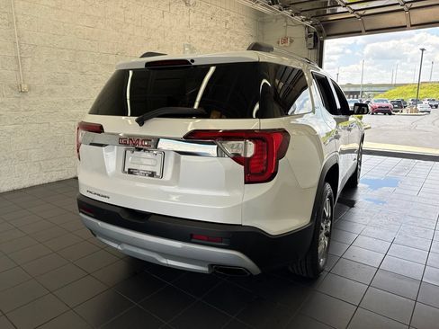 Used 2021 GMC Acadia SLT w/ Preferred Package FWD image 7