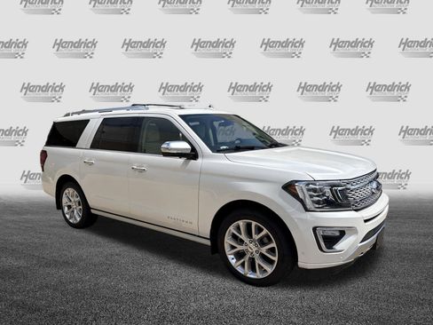 Used 2018 Ford Expedition Max Platinum AWD/4WD image 2